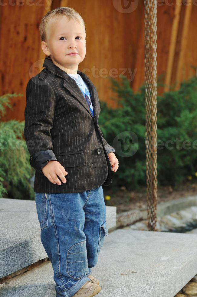 mode enfant en plein air photo