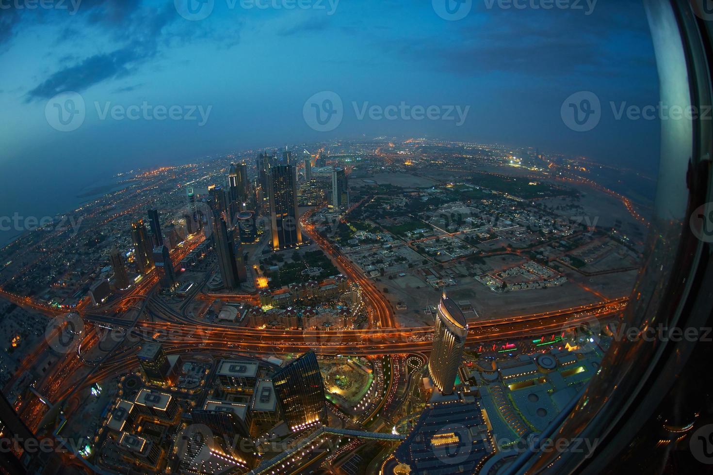 horizon de nuit de dubaï photo