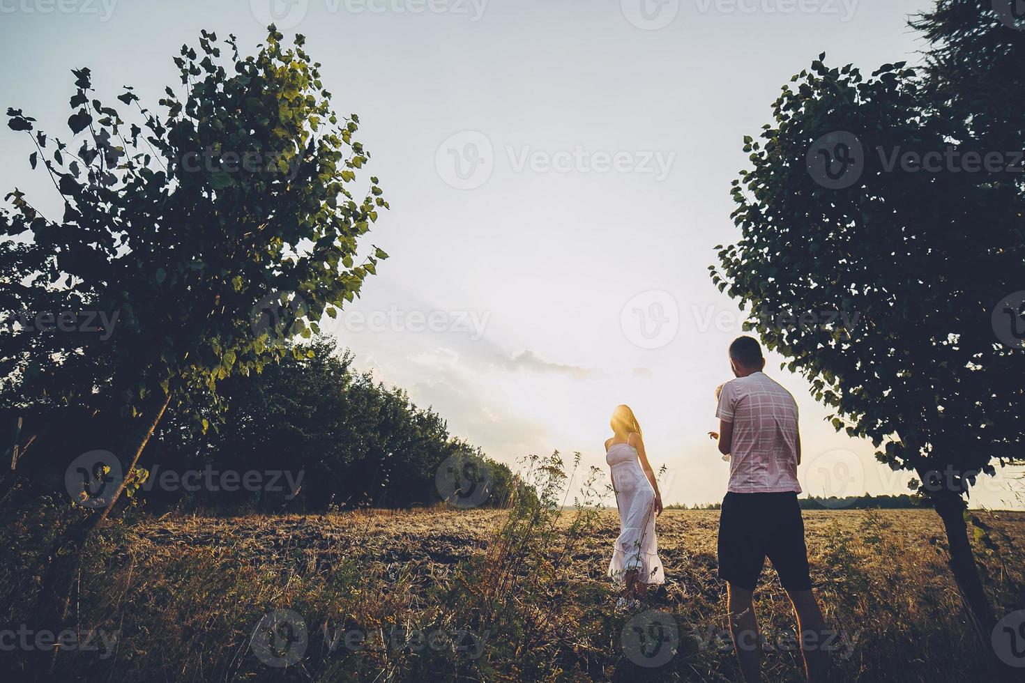 parents et enfants passent du temps photo