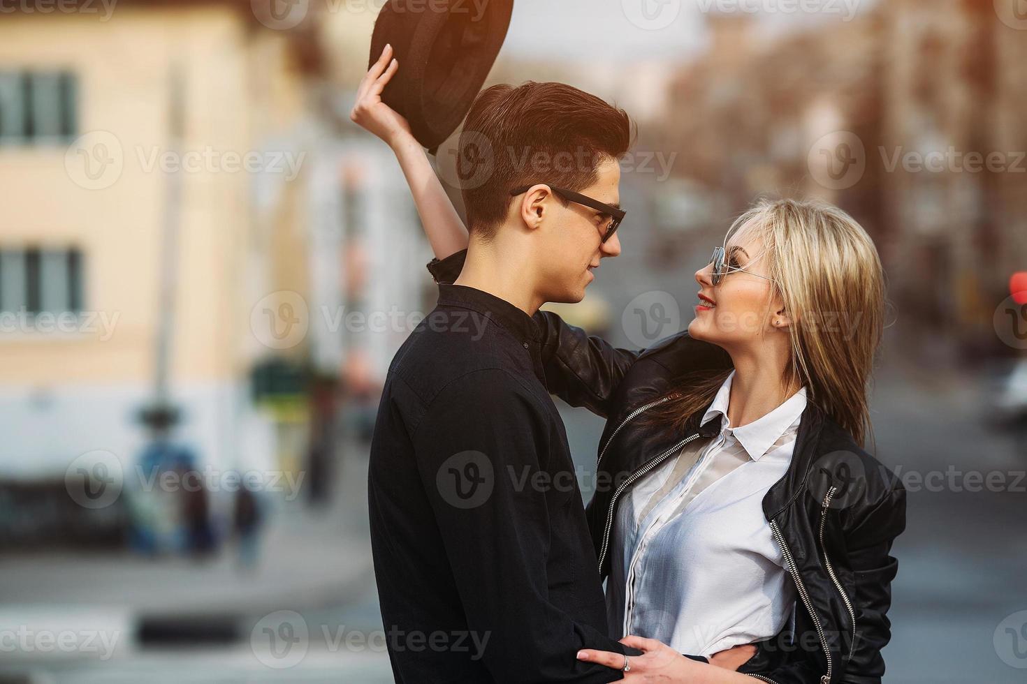 jeune beau couple photo