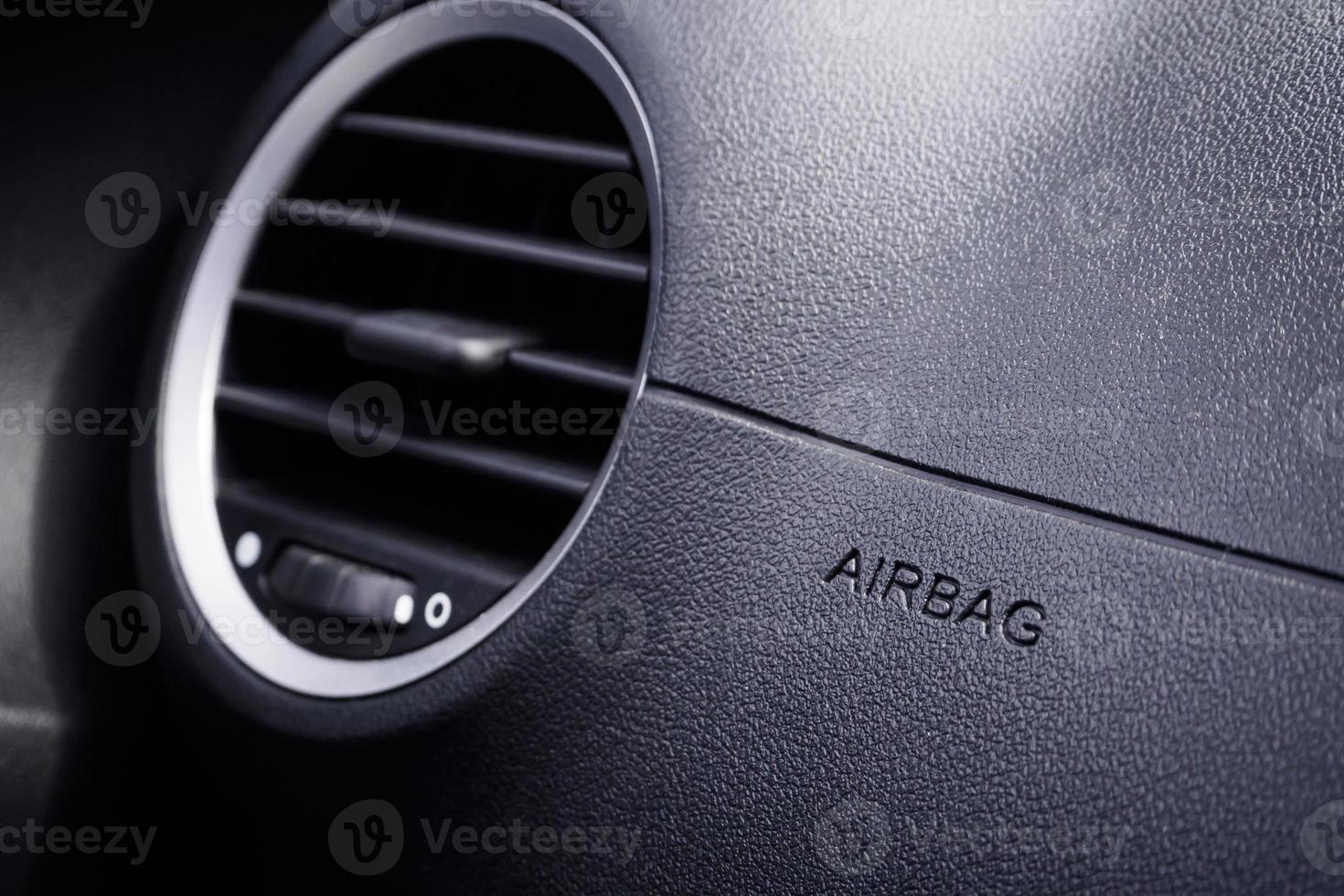 signe d'airbag de sécurité dans la voiture photo