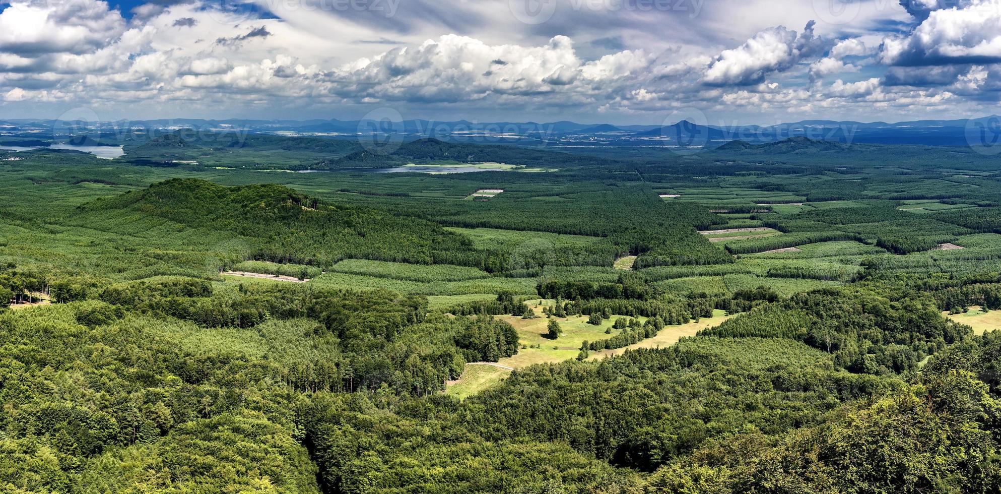 paysage du chateau de bezdez photo