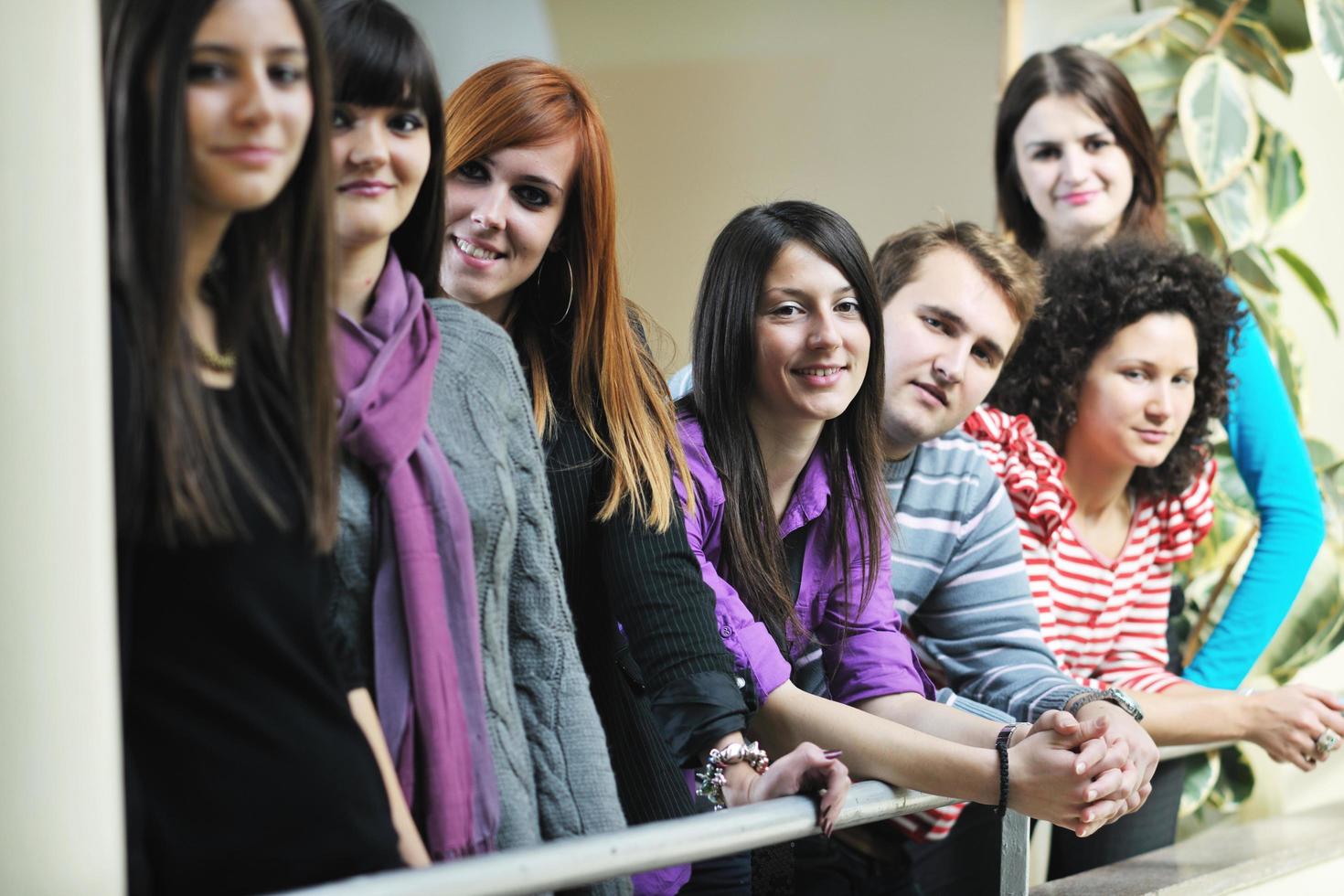 portrait de groupe d'étudiants photo