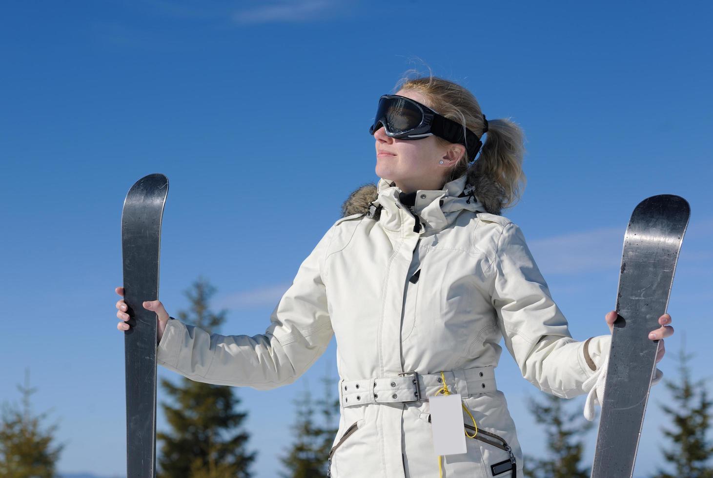 ski femme hiver photo