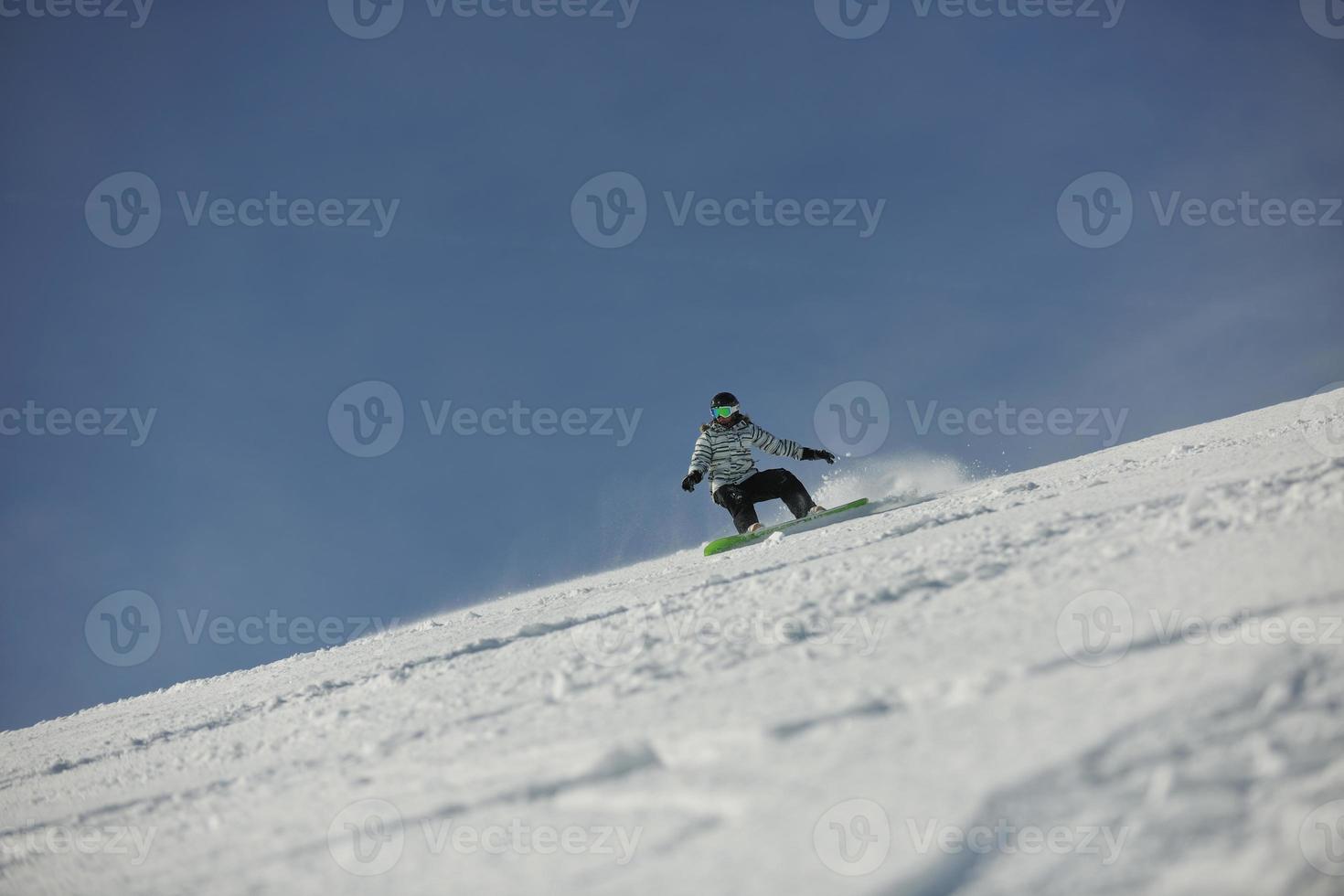 skieurs en montagne photo