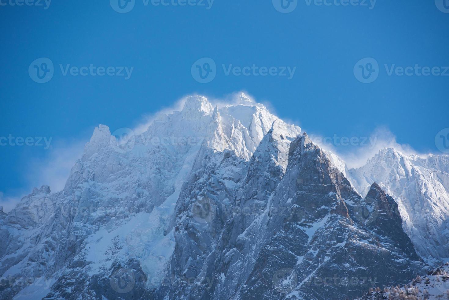 vue sur le paysage de montagne photo