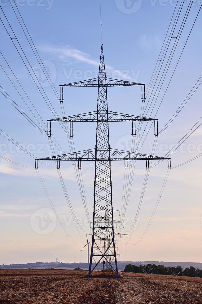 Poteau électrique dans un champ en Allemagne photo