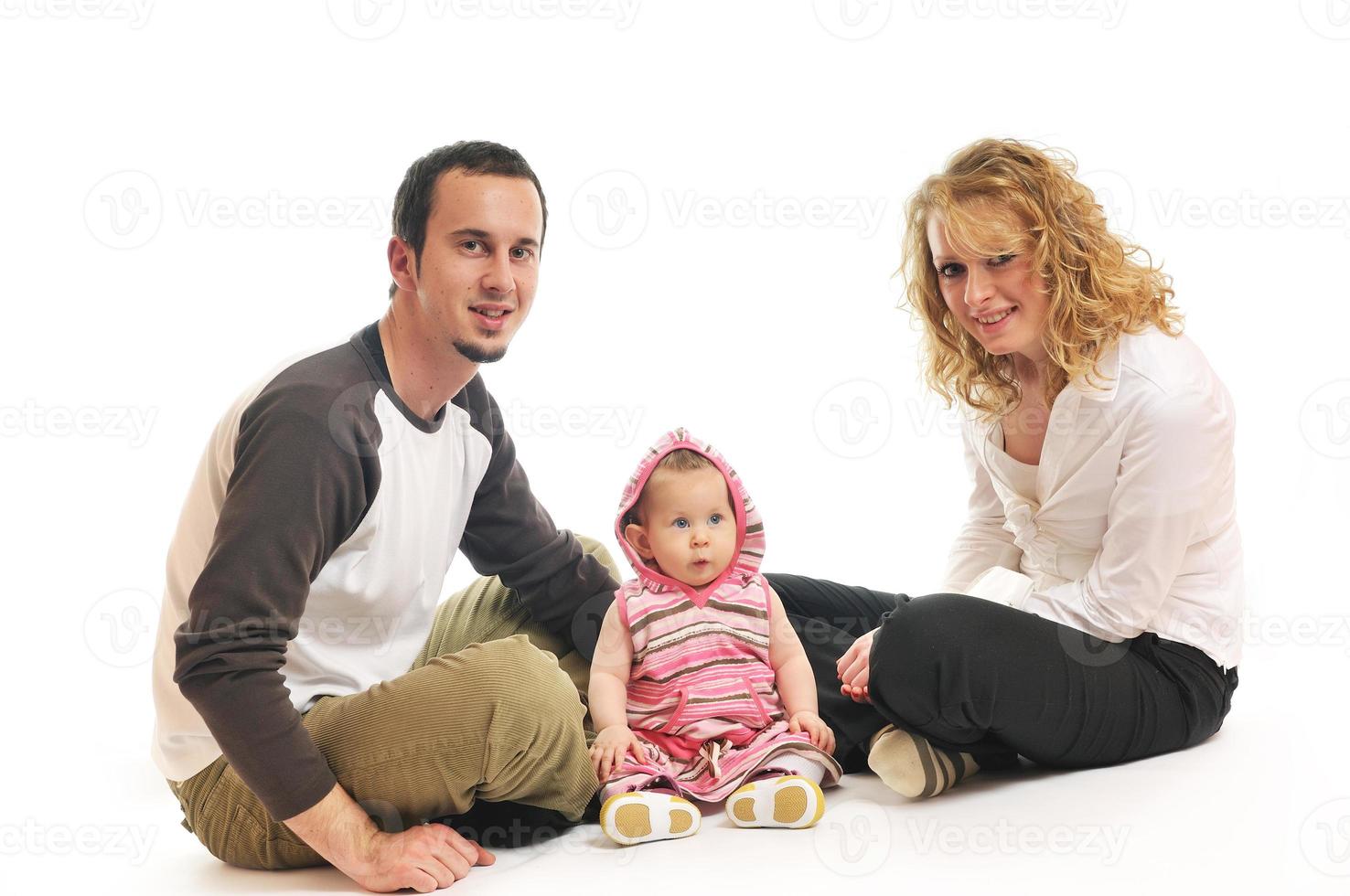 jeune famille heureuse photo