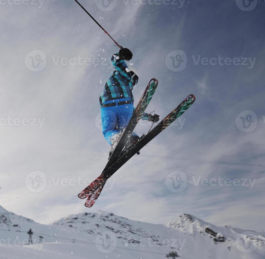 saut à ski freestyle extrême photo