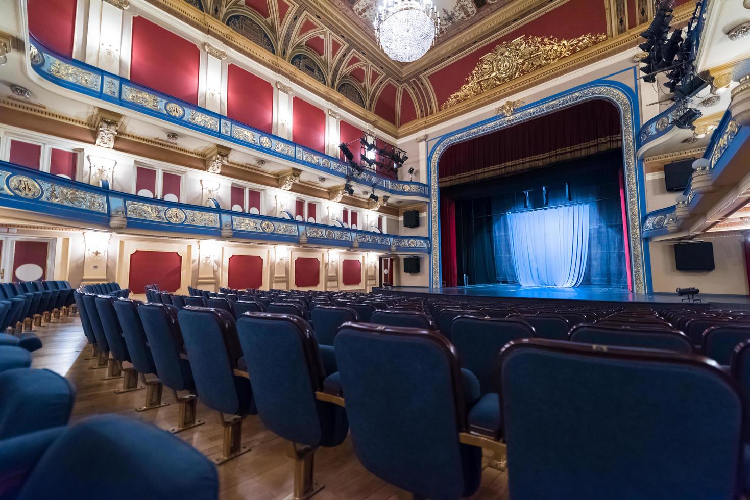 croatie, 2022 - vue intérieure du théâtre photo