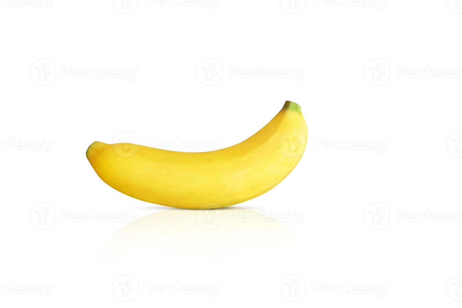 banane jaune mûre isolée sur fond blanc. photo