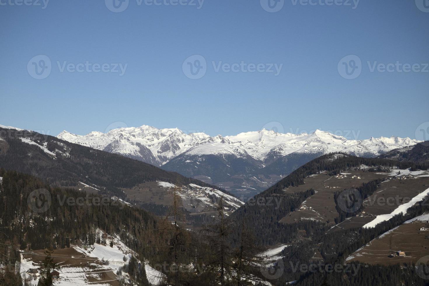 dolomites neige panorama val badia armentara photo