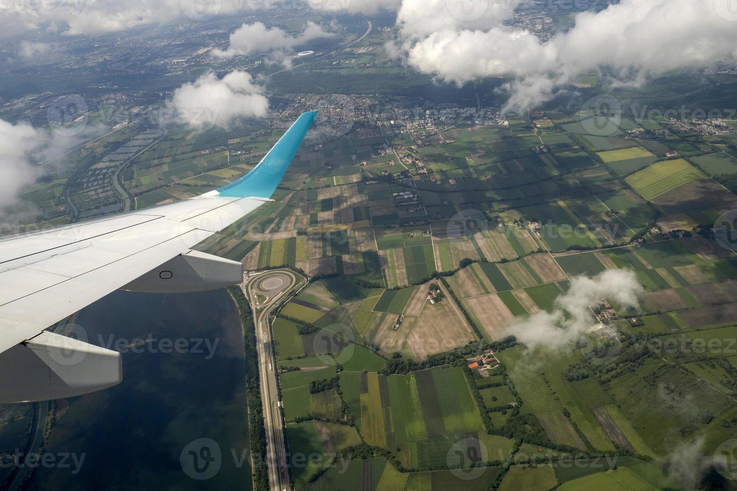 munchen bavière allemagne paysage aérien de l'avion champs cultivés photo