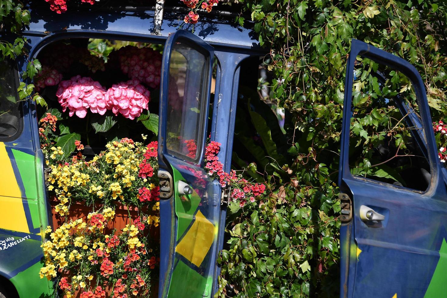 Gênes, Italie - 27 avril 2017 - retour d'euroflora à Gênes dans le scénario unique des parcs nervi photo