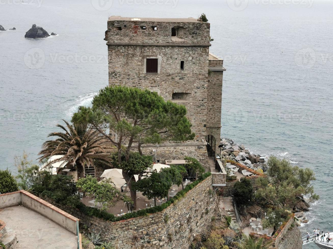 village pittoresque de cinque terre italie photo