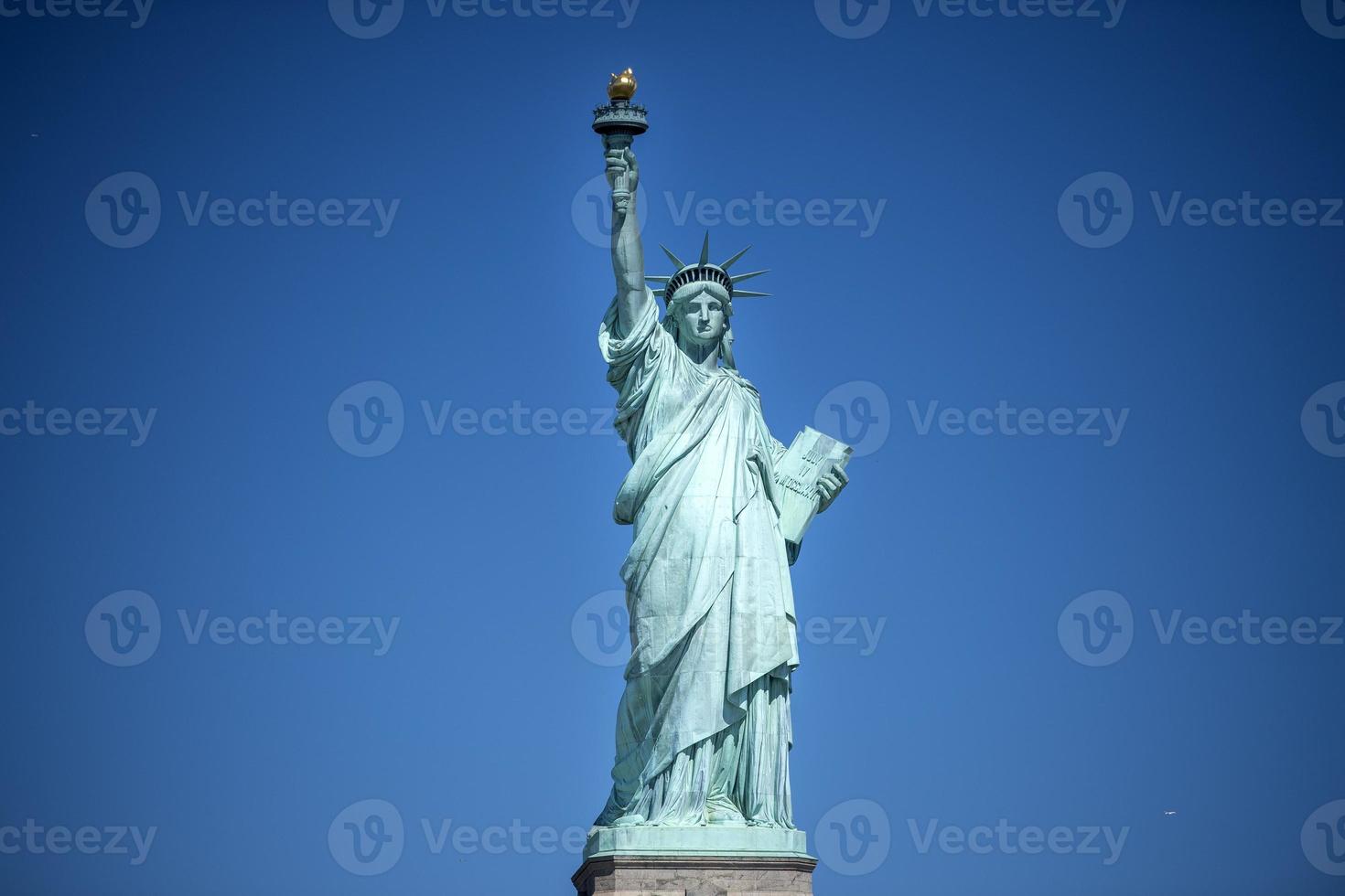 statue de la liberté - manhattan - île de la liberté - new york photo