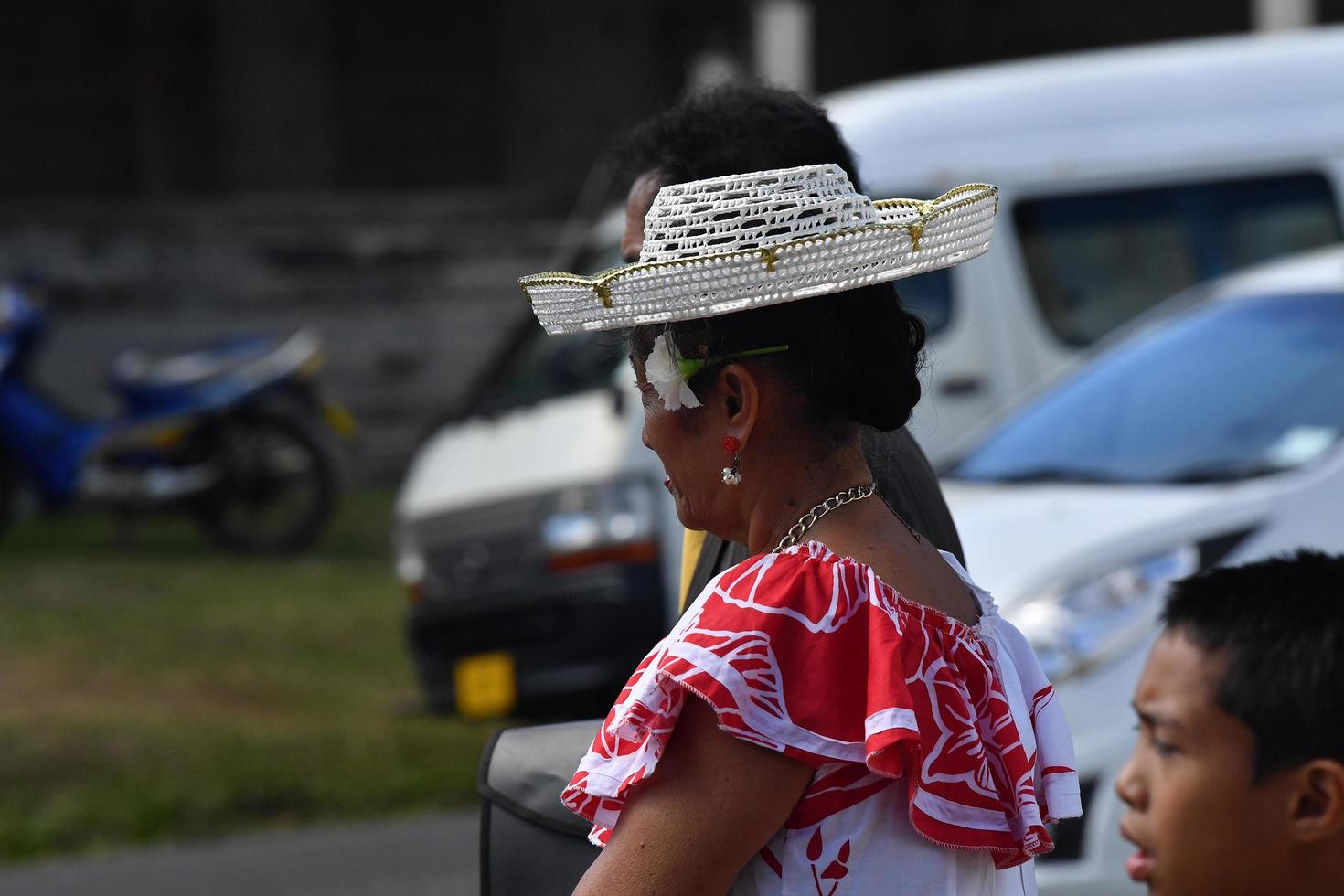 aitutaki, île cook - 27 août 2017 - population locale à la messe photo