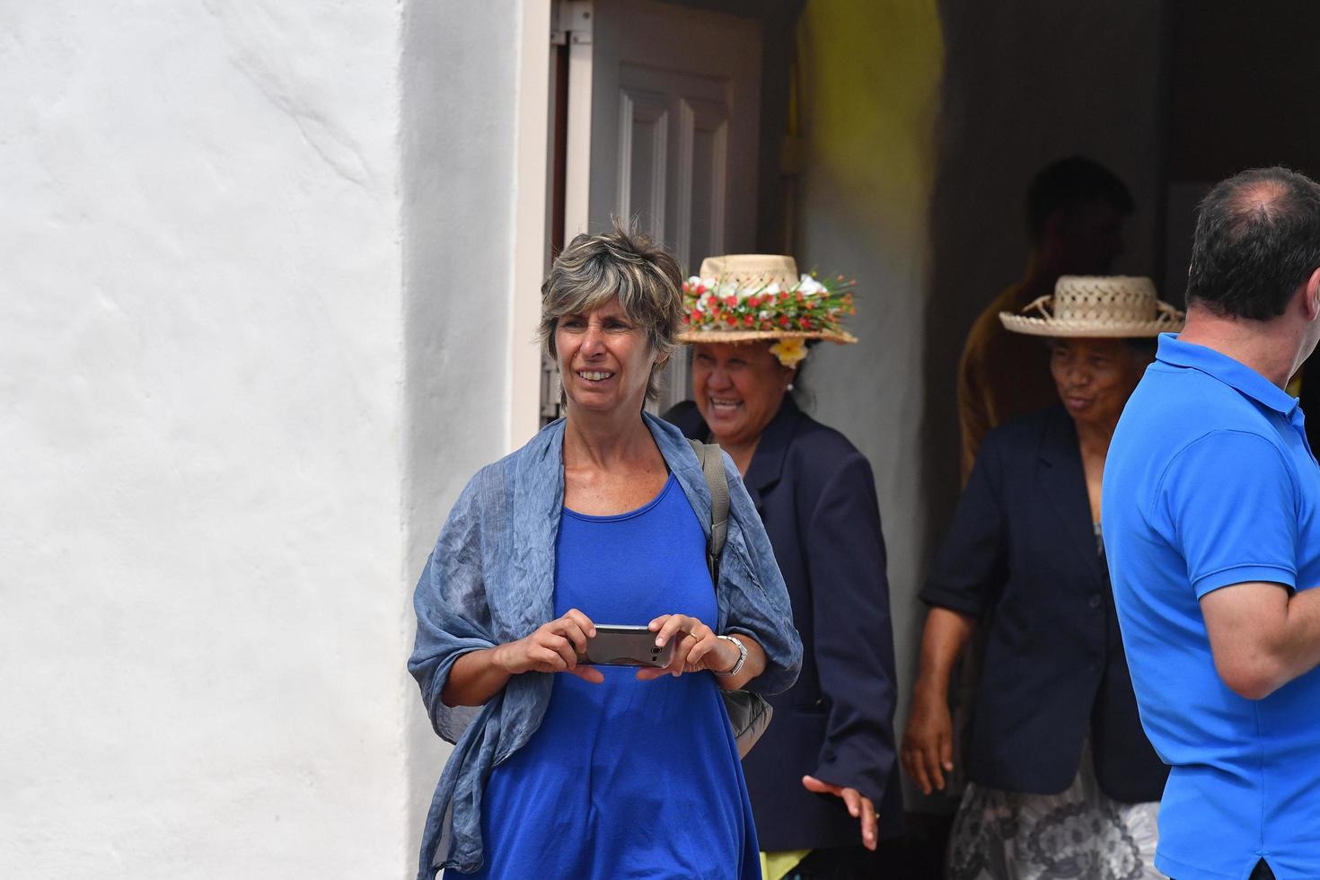 aitutaki, île cook - 27 août 2017 - population locale à la messe photo