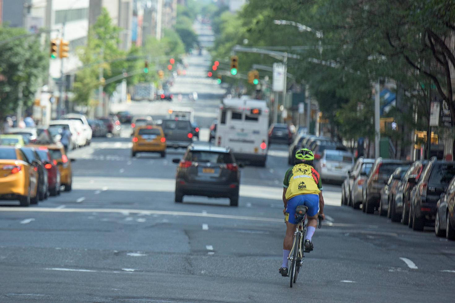 new york city - 14 juin 2015 rue et avenue encombrées de la ville photo