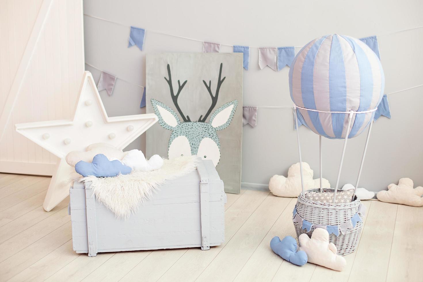 intérieur de chambre d'enfant vintage moderne photo