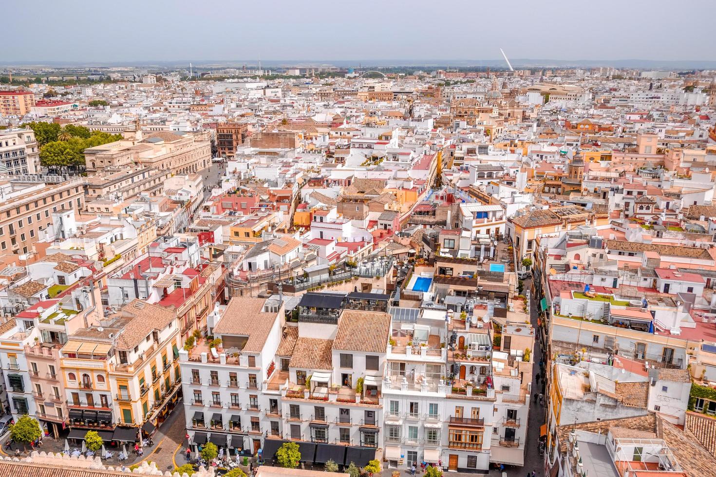 Vue du paysage urbain de Séville d'en haut photo