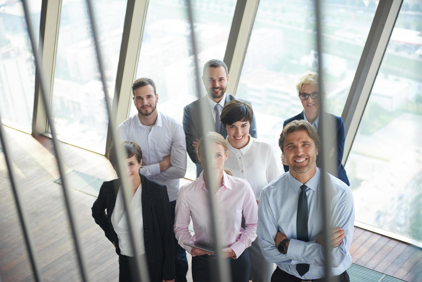 groupe de gens d'affaires diversifiés photo