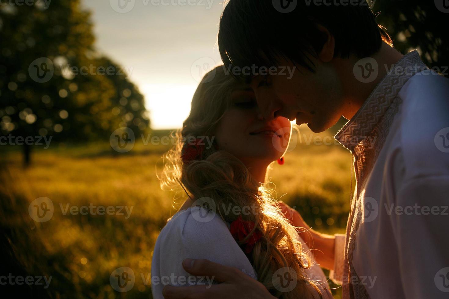 portrait de couple en plein air photo