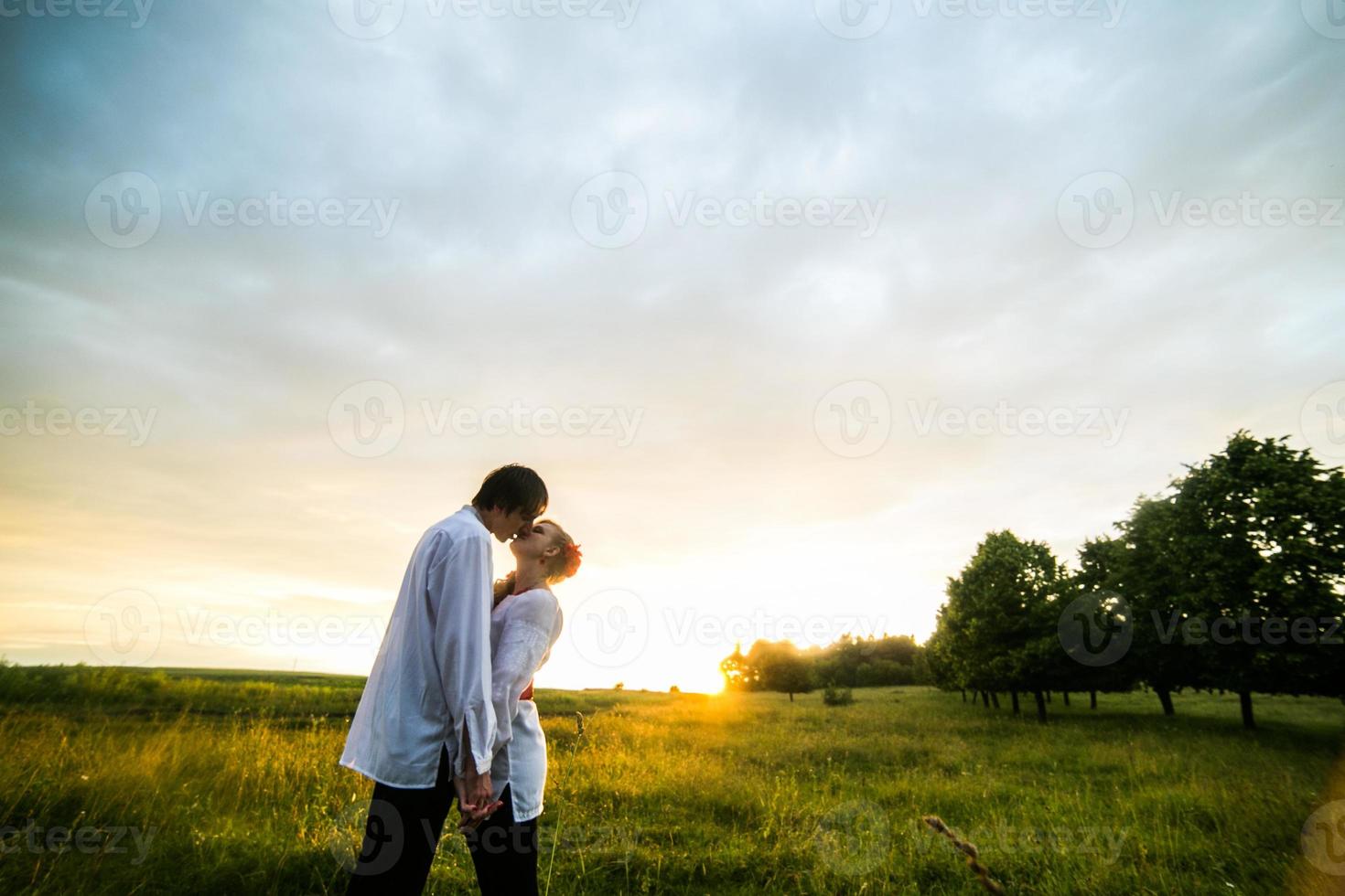 portrait de couple en plein air photo