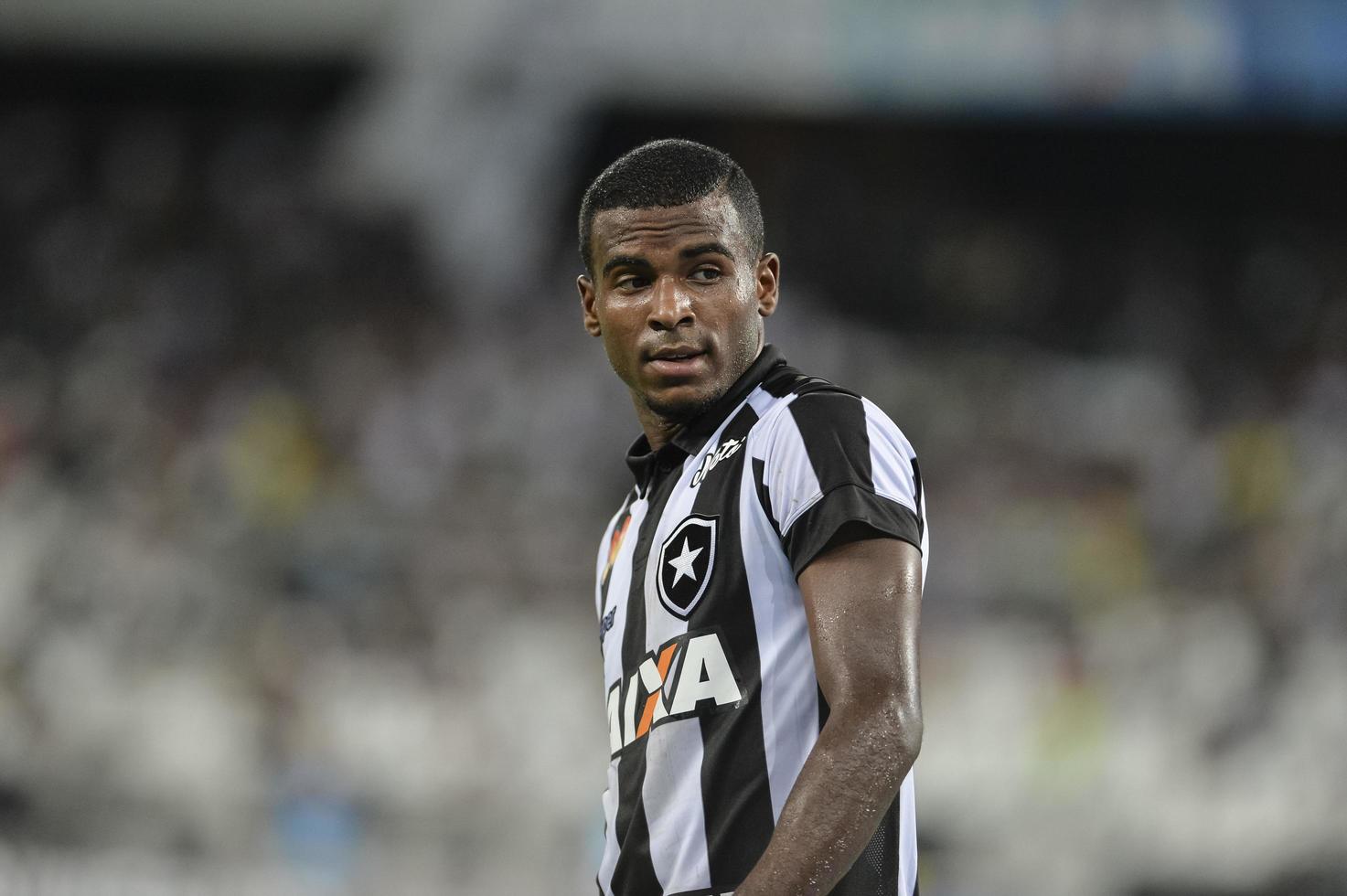 Rio, Brésil - 06 mars 2018 - joueur d'ezequiel en match entre botafogo et bangu par le championnat carioca au stade nilton santos photo