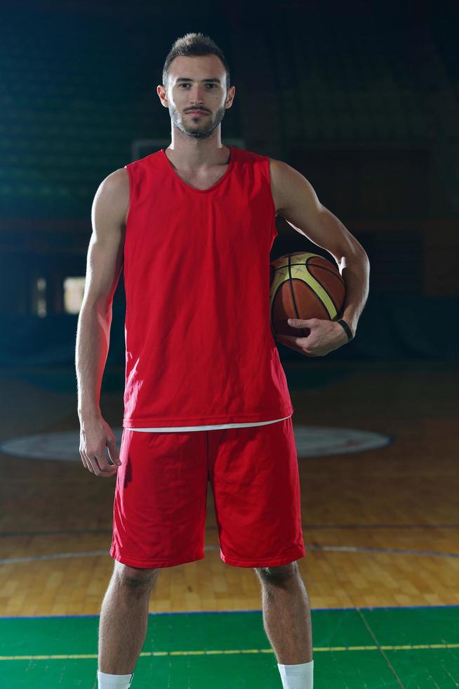 portrait de joueur de basket-ball photo