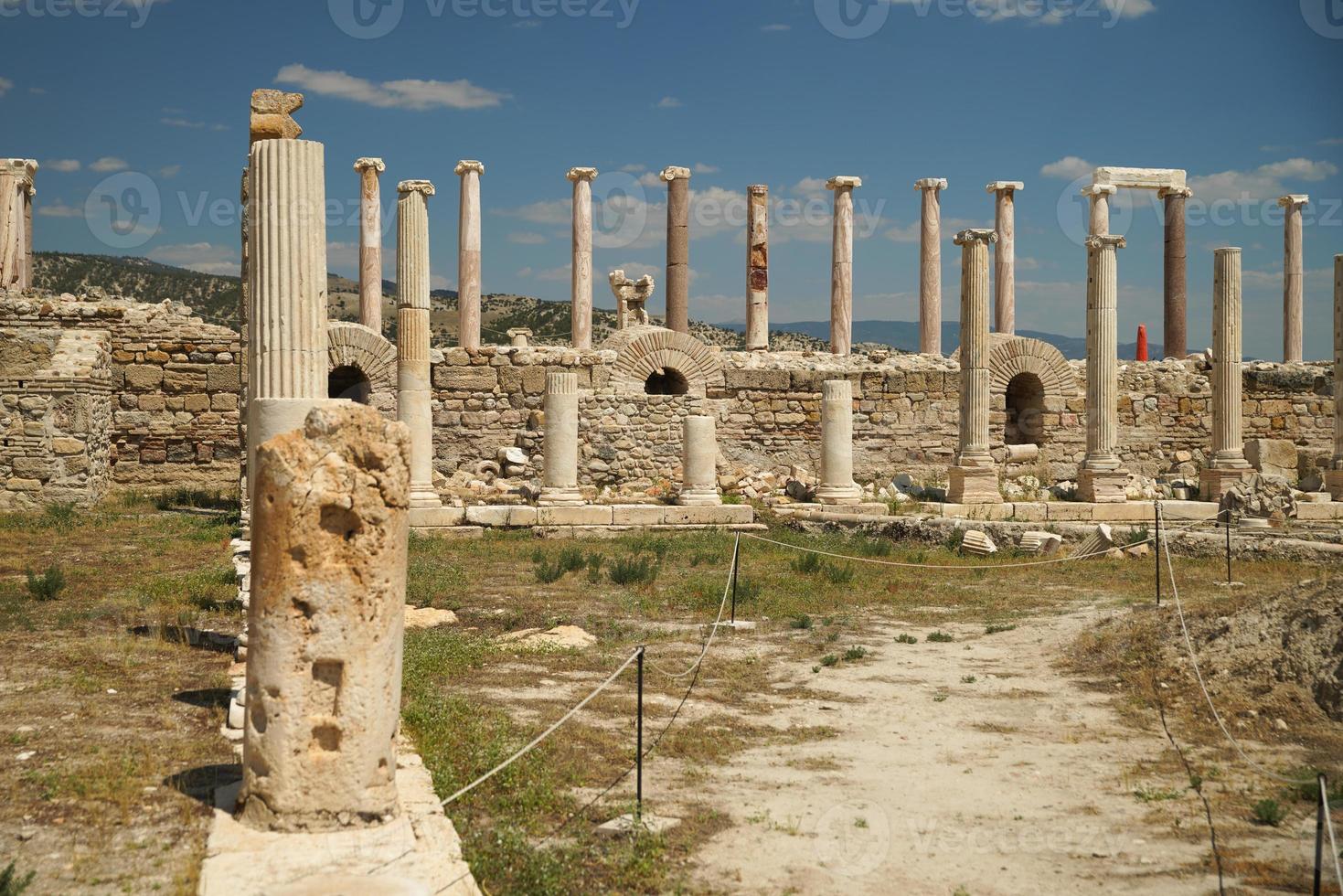 Tripolis sur le méandre de la ville antique de Denizli, Turkiye photo