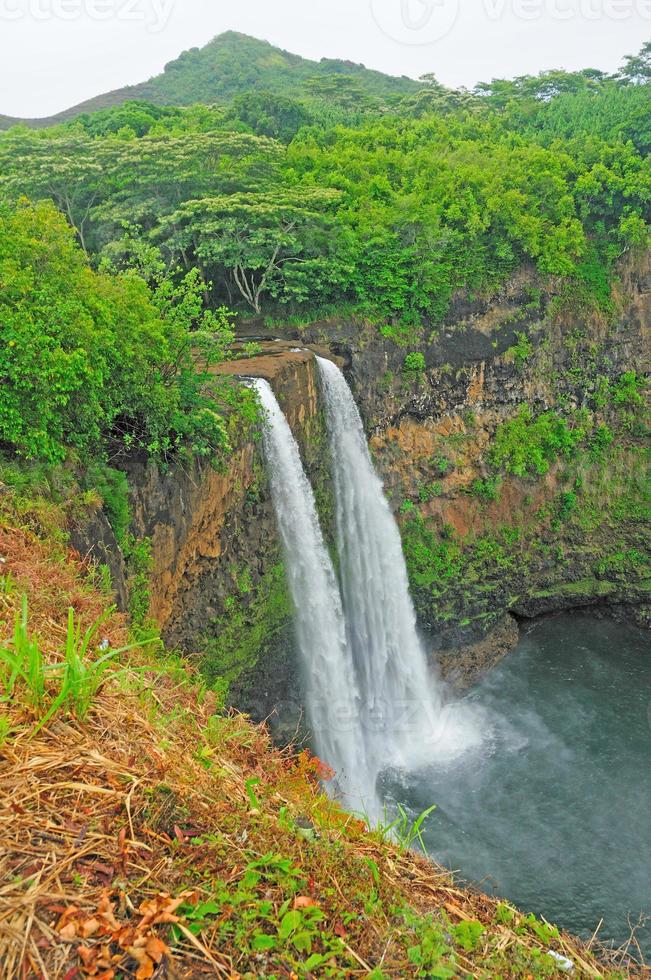 wailua tombe sur kauai photo