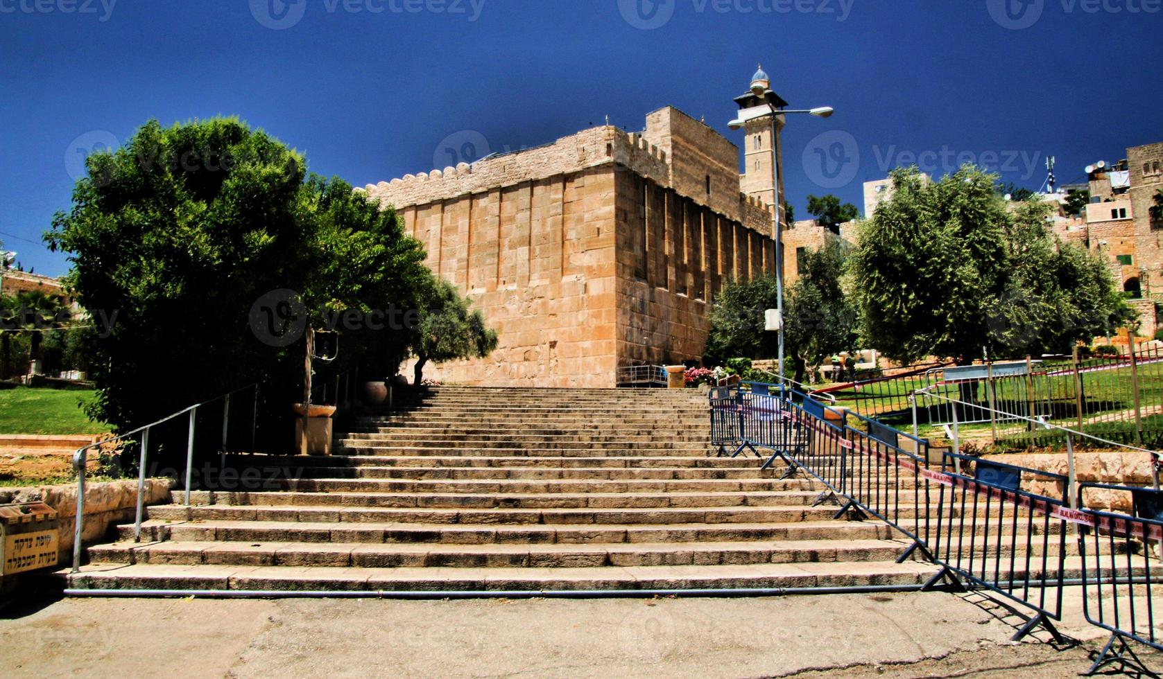 une vue sur les tombes des patriarches en hebroan photo