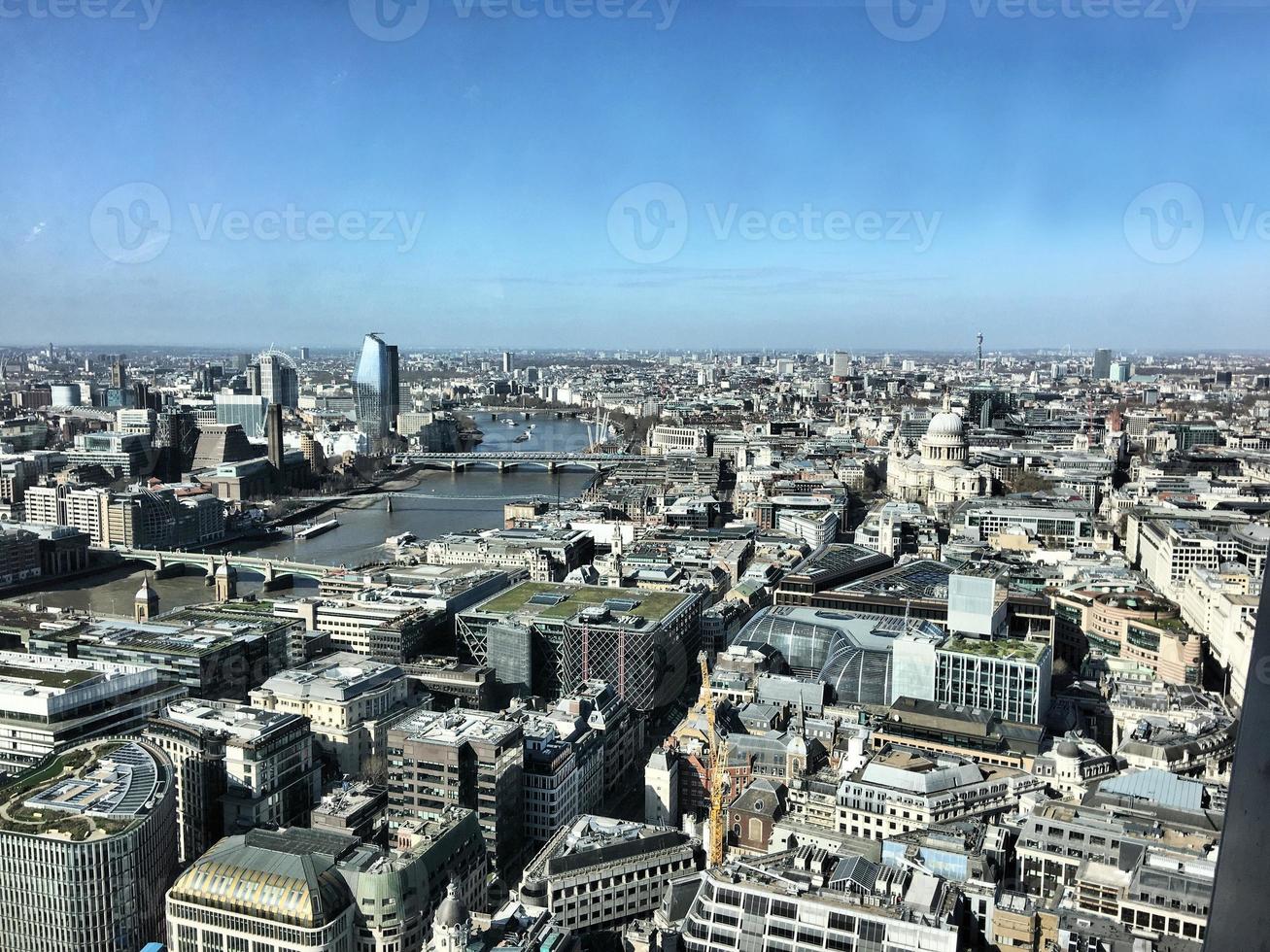 une vue aérienne de londres photo