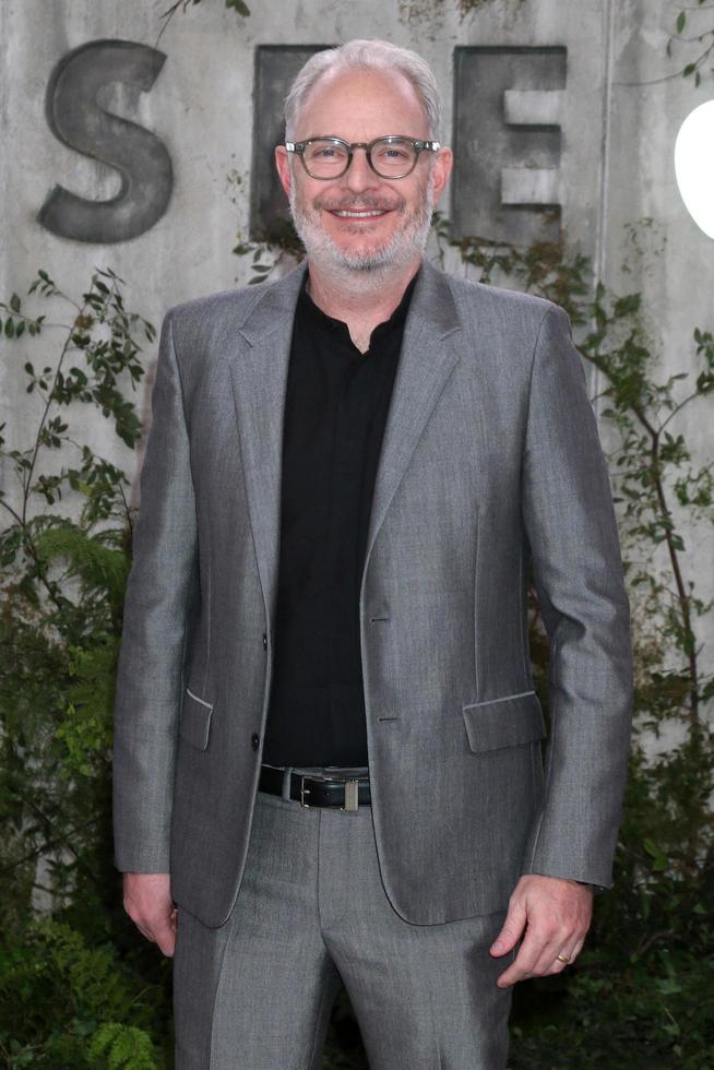 los angeles - oct 21 francis lawrence à l'apple tv s voir première projection au théâtre du village le 21 octobre 2019 à westwood, ca photo