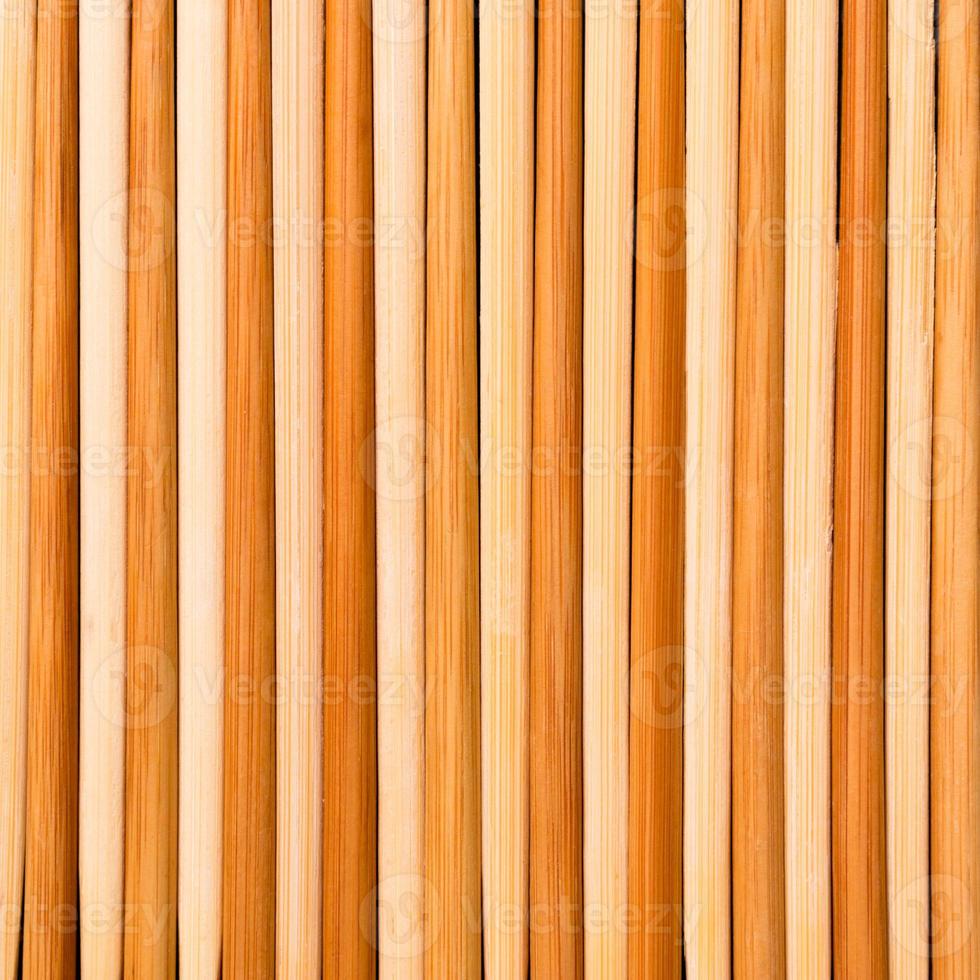fermez beaucoup de baguettes en bambou. vue de dessus photo