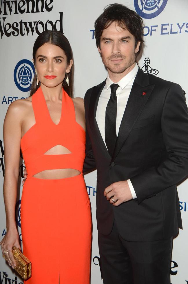 vlos angeles, jan 9 - nikki reed, ian somerhalder au neuvième gala annuel du paradis de l'art d'elysium au 3labs le 9 janvier 2016 à culver city, ca photo