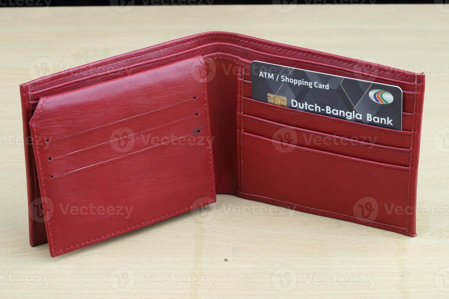 conception de portefeuille pour hommes conception de portefeuille pour hommes avec carte bancaire photo