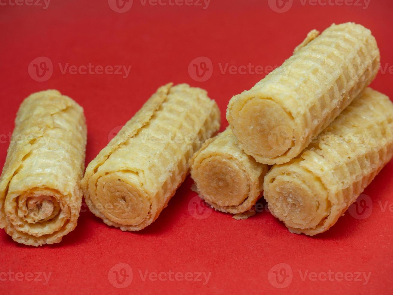 rouleaux de gaufrettes. confiserie. biscuits pour le thé. variété de gaufres. produit avec farce à l'intérieur. photo