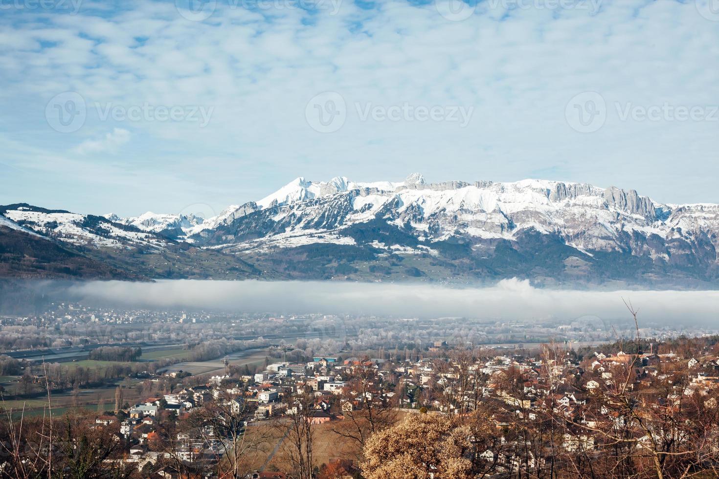 paysage des montagnes du liechtenstein photo