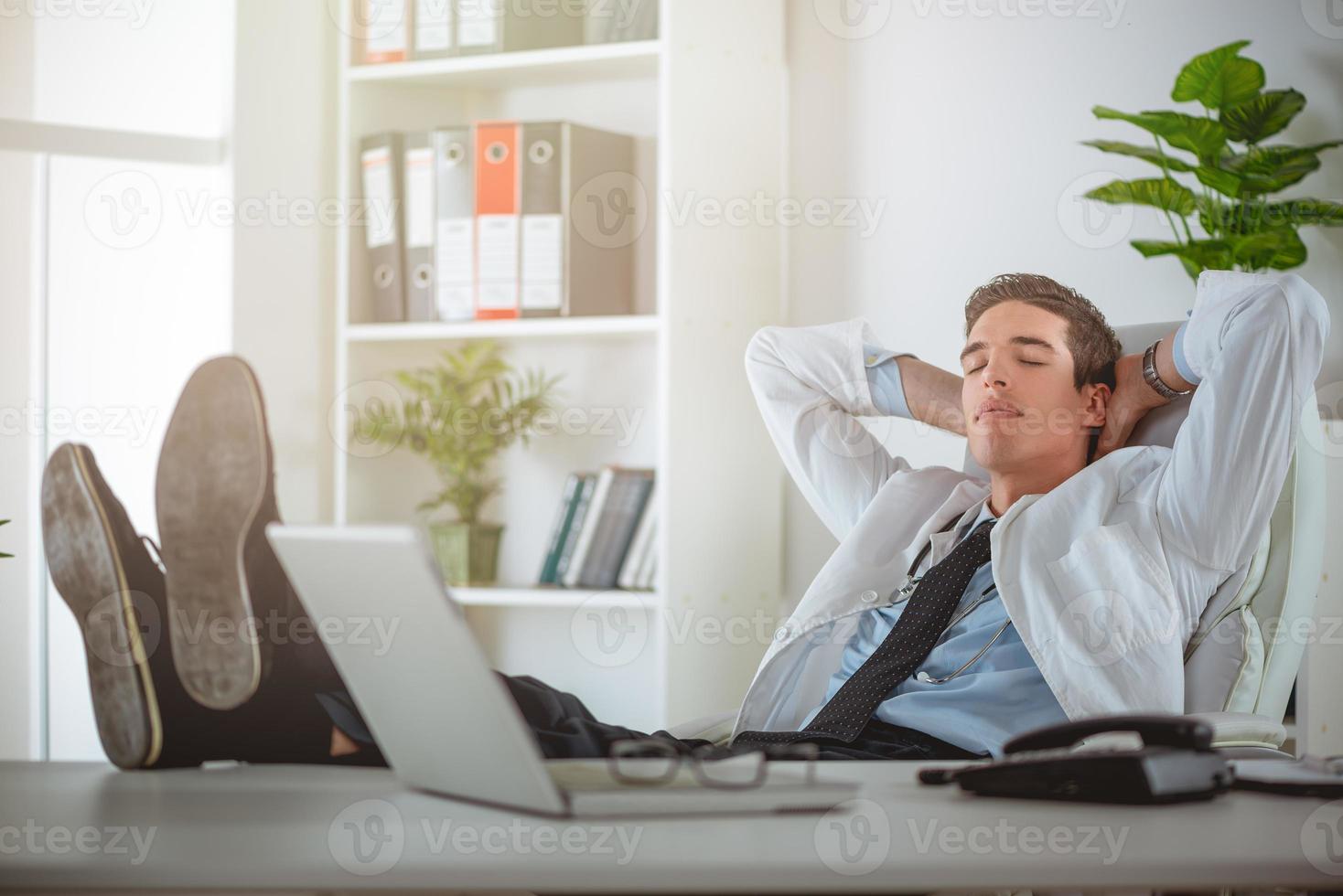 pause détente au bureau photo