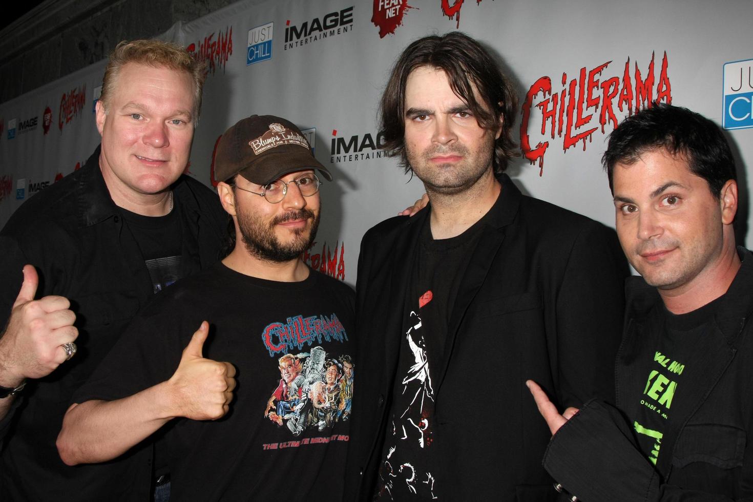 los angeles, 15 septembre - tim sullivan, adam rifkin, joe lynch, adam green arrive à la première chillerama au cimetière hollywood pour toujours le 15 septembre 2011 à los angeles, ca photo