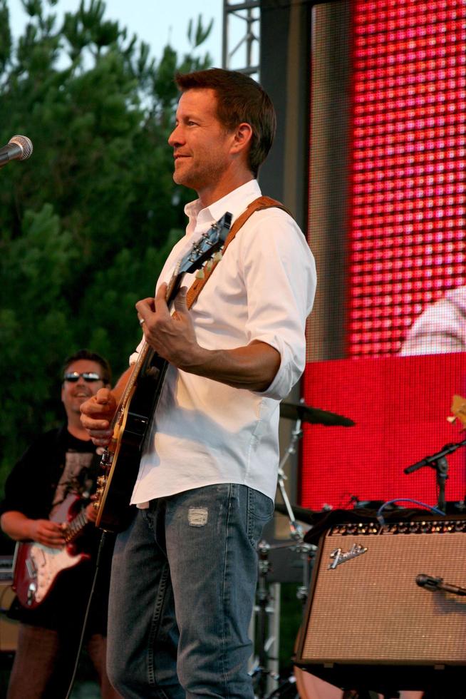 james denton band de tv netflix live on location concert autry museum à griffith park los angeles, ca 9 août 2008 ©2008 kathy hutchins hutchins photo