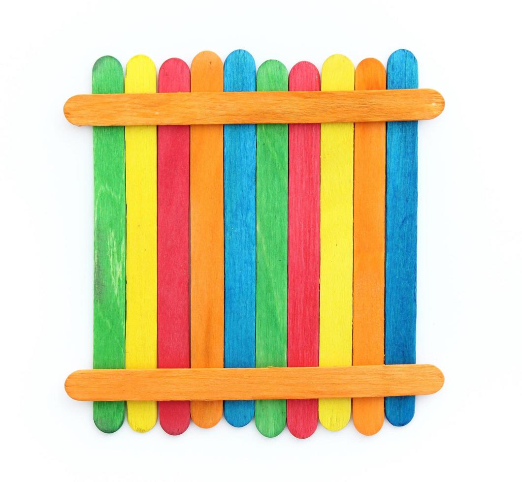 bâton de glace en bois coloré vierge photo
