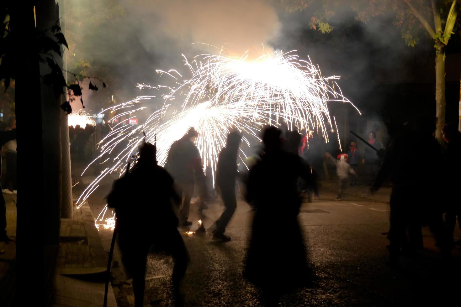 photo abstraite de fêtes de diables et de feux d'artifice.