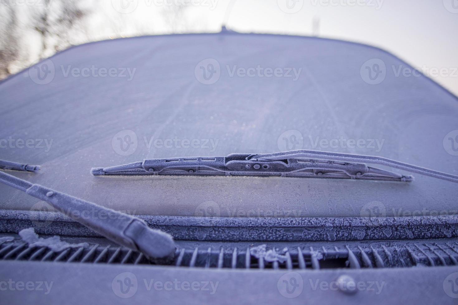 voiture gelée en hiver photo