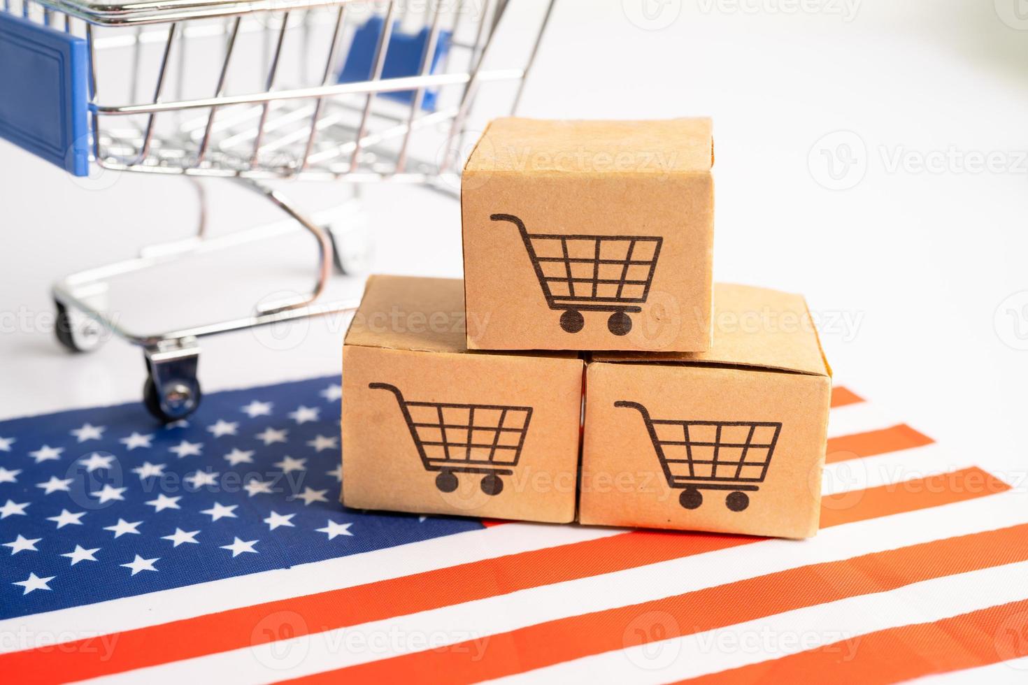 boîte avec logo de panier d'achat et drapeau américain des états-unis, importation, exportation, achats en ligne ou service de livraison de financement de commerce électronique, expédition de produits, commerce, concept de fournisseur photo