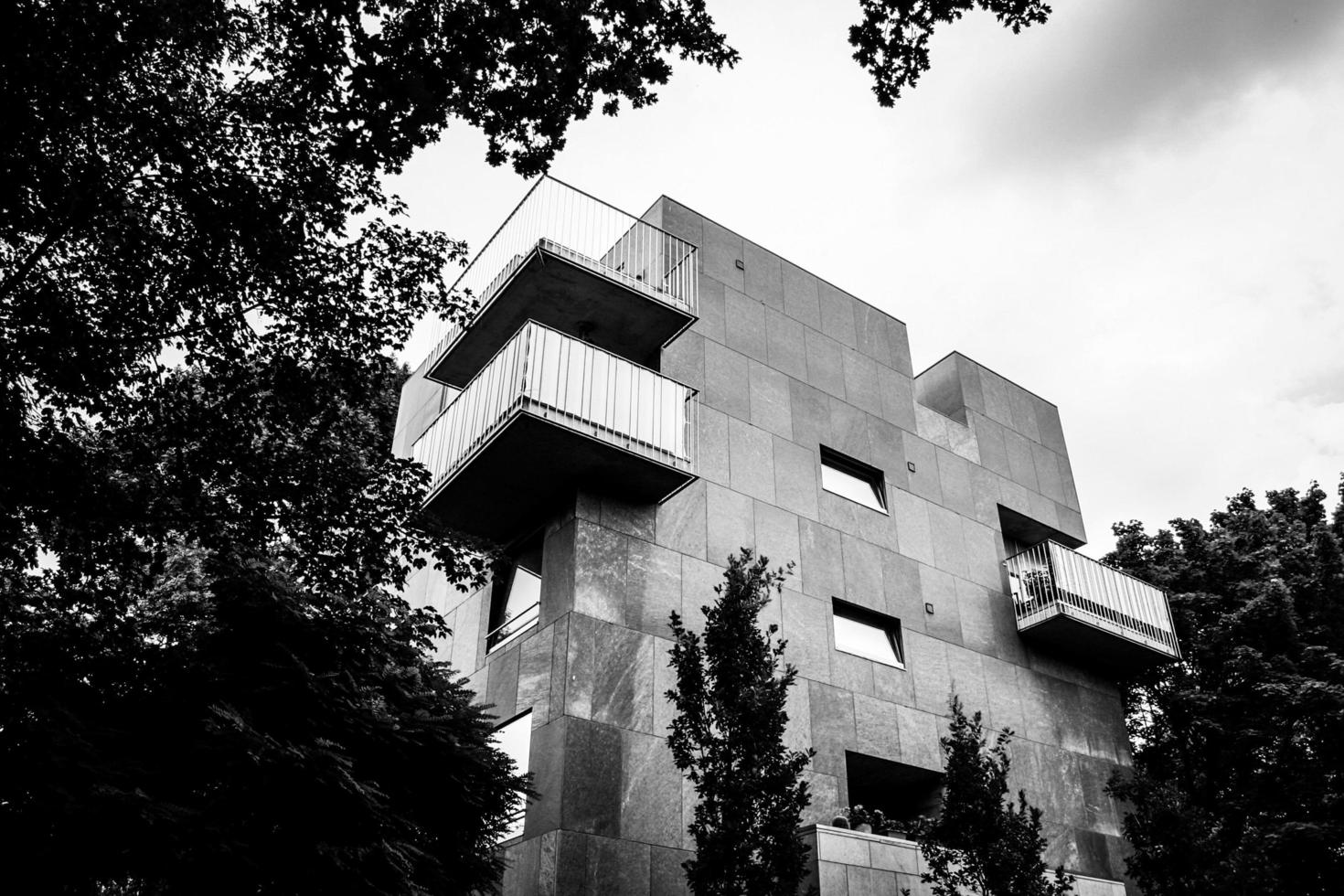 Sydney, Australie, 2020 - niveaux de gris d'un bâtiment en béton photo