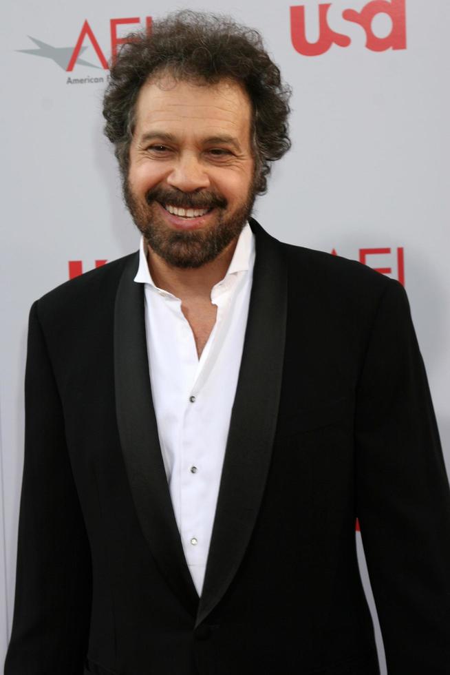 Ed Zwick arrive au salut afi à Warren Beatty au Kodak Theatre de Los Angeles, le 12 juin 2008 photo