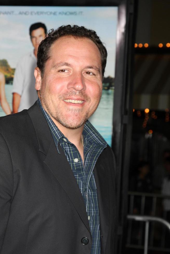 Jon Favreau arrivant à la première de la retraite des couples Mann's Village Theatre Westwood, le 5 octobre 2009 photo